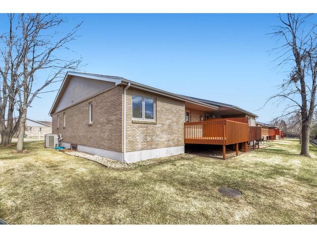 2367 Northbrook Dr, Fort Collins, CO 80526