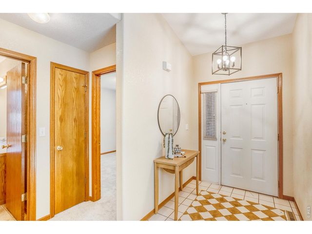 2367 Northbrook Dr, Fort Collins, CO 80526