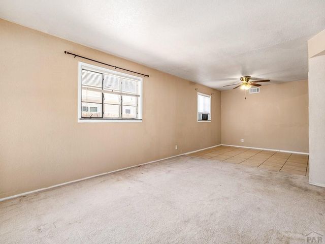2610 Azalea St, Pueblo, CO 81005