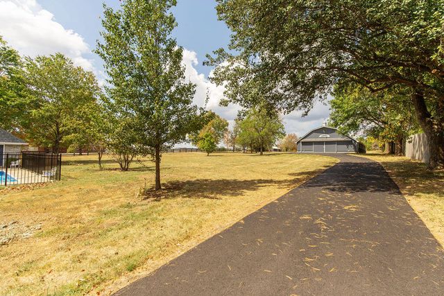 1851 Wilmore Road, Nicholasville, KY 40356