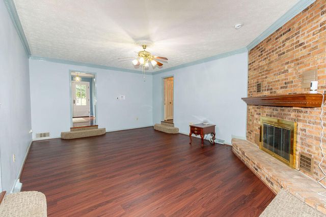 1851 Wilmore Road, Nicholasville, KY 40356