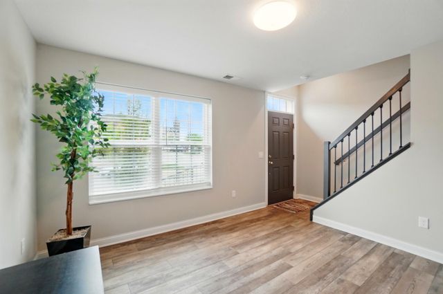 20 N Center Street 20 20 N Center Street, 20, Springfield, OH 45502