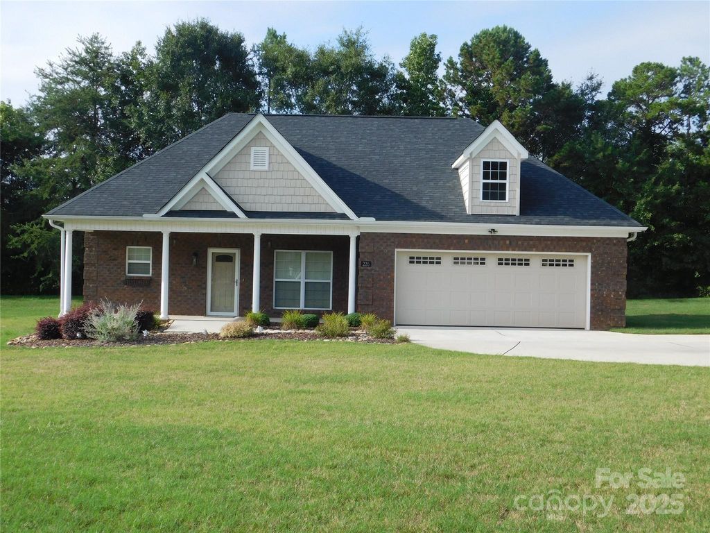 226 T R Harris Drive, Shelby, NC 28150