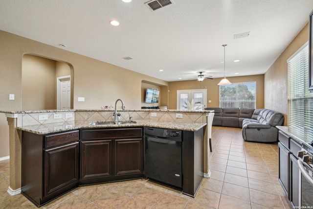 7742 Robert Mondavi, San Antonio, TX 78253