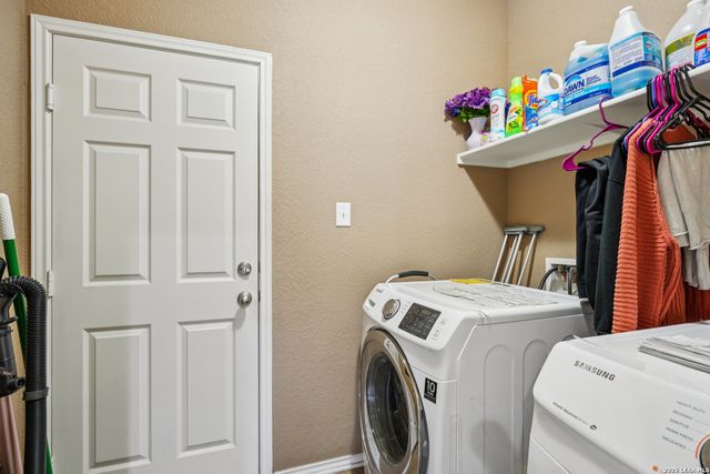 7742 Robert Mondavi, San Antonio, TX 78253