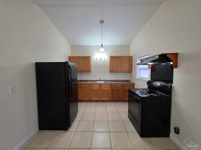 604 N 70th Ave, Pensacola, FL 32506