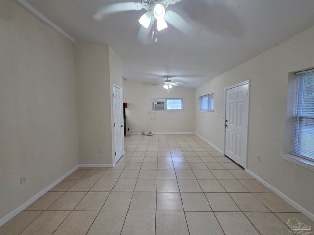 604 N 70th Ave, Pensacola, FL 32506