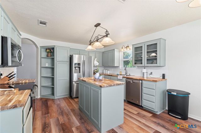 2918 Big Divide Road, Copperas Cove, TX 76522