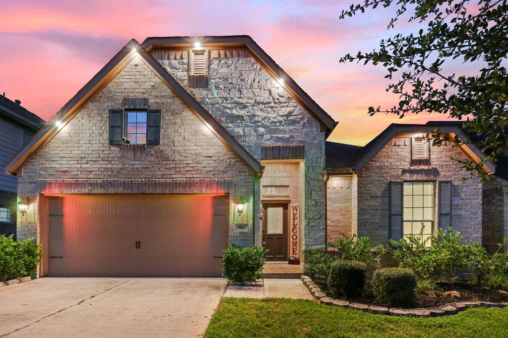9162 Monarch Field Lane, Cypress, TX 77433