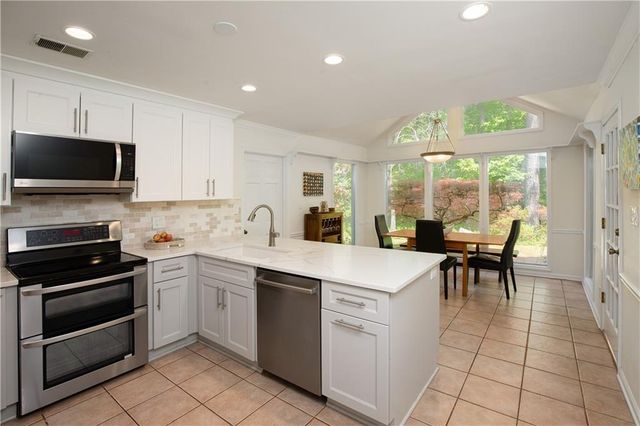 1522 Tennessee Walker Drive NE, Roswell, GA 30075