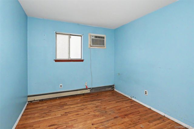 4 Patricia Court, Bethpage, NY 11714