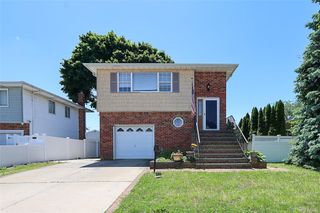 4 Patricia Court, Bethpage, NY 11714