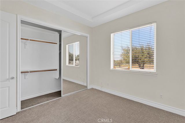 9452 Cedar Street, Oak Hills, CA 92344