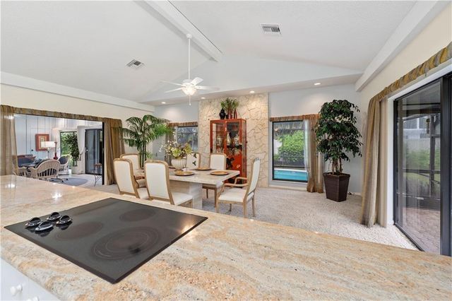 1330 Shorewinds Lane, Vero Beach, FL 32963