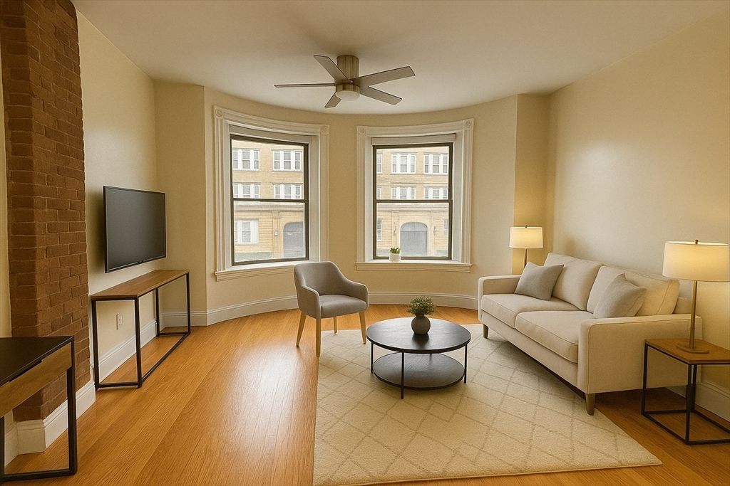 880 Huntington Ave., 2, Boston, MA 02115