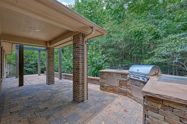 150 W Heritage Mill Circle, Tomball, TX 77375