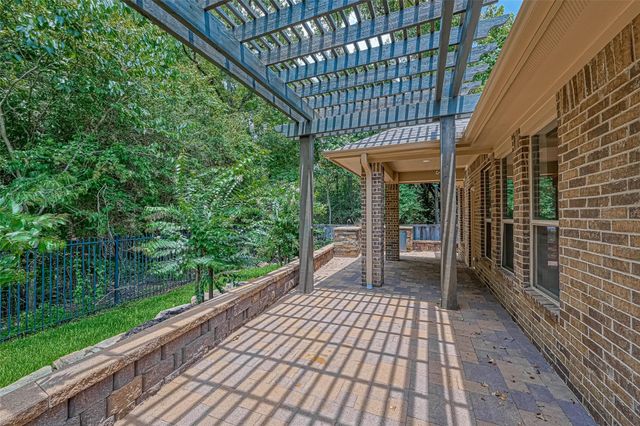 150 W Heritage Mill Circle, Tomball, TX 77375