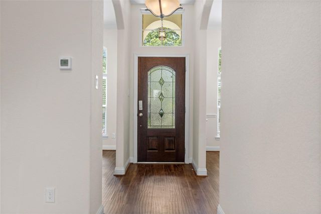 7214 Deep Forest Drive, Houston, TX 77088