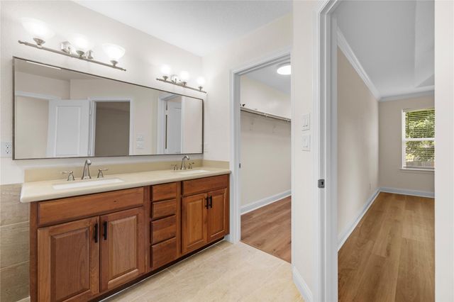 7214 Deep Forest Drive, Houston, TX 77088