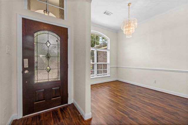 7214 Deep Forest Drive, Houston, TX 77088