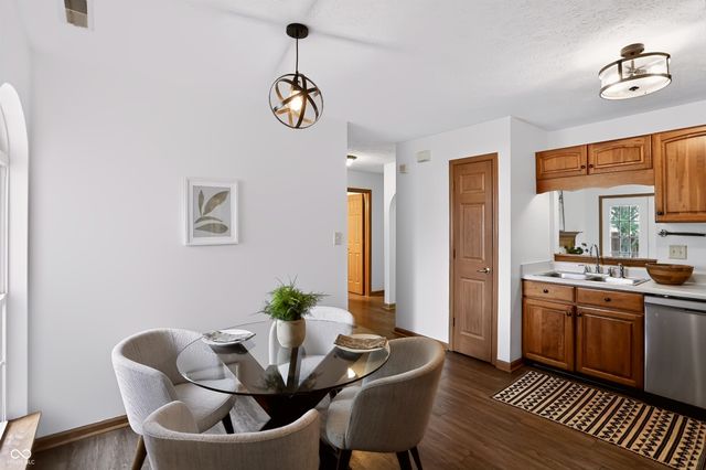10680 Ashview Drive, Fishers, IN 46038