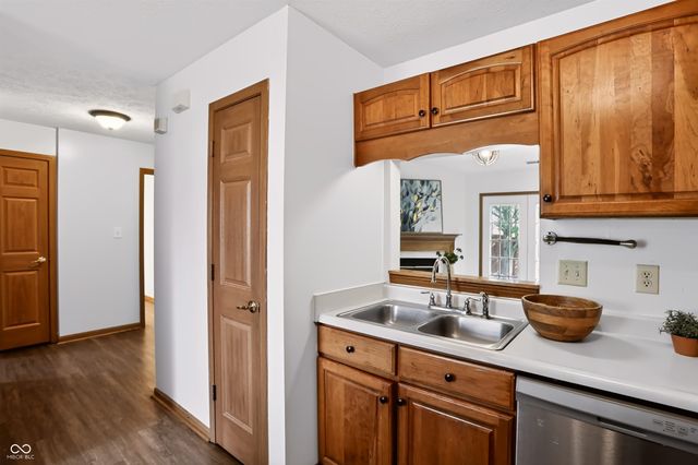 10680 Ashview Drive, Fishers, IN 46038