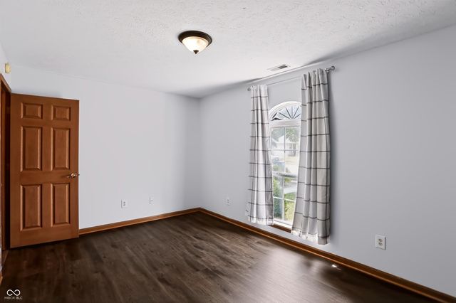 10680 Ashview Drive, Fishers, IN 46038