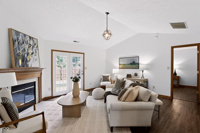 10680 Ashview Drive, Fishers, IN 46038