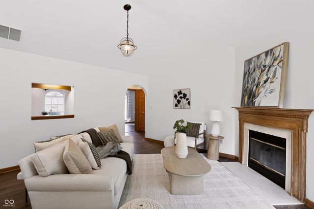 10680 Ashview Drive, Fishers, IN 46038