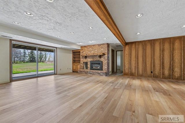435 N 1500 E, St Anthony, ID 83445
