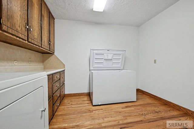 435 N 1500 E, St Anthony, ID 83445