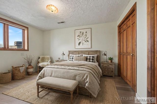 435 N 1500 E, St Anthony, ID 83445