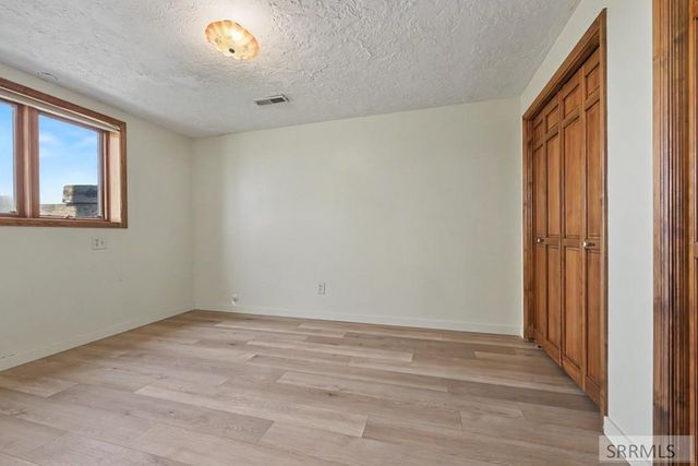 435 N 1500 E, St Anthony, ID 83445