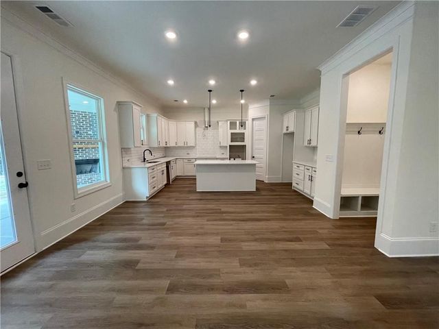 3219 TRADITIONS Way, Jefferson, GA 30549