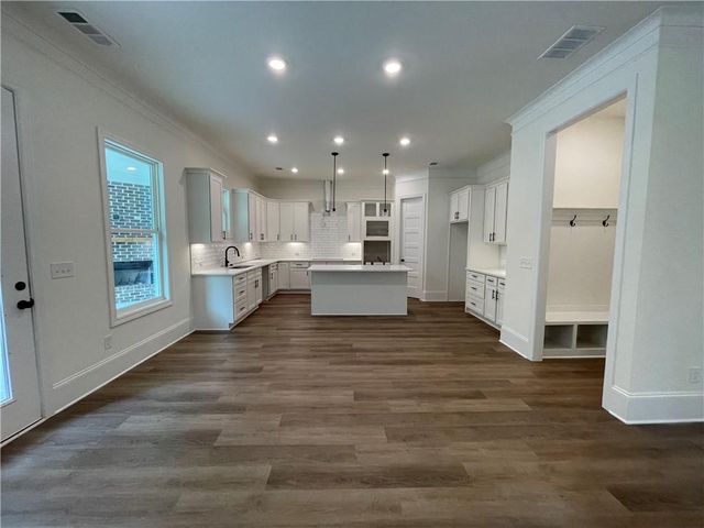 3219 TRADITIONS Way, Jefferson, GA 30549