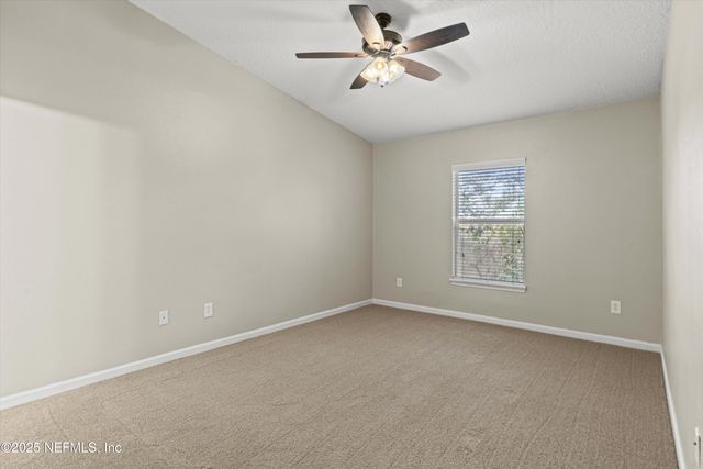 7043 DEER LODGE Circle 110, Jacksonville, FL 32256