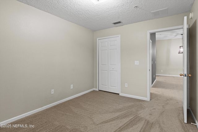 7043 DEER LODGE Circle 110, Jacksonville, FL 32256