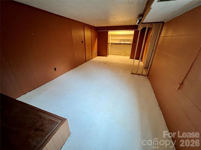 765 8th Avenue Drive SE, Hickory, NC 28602