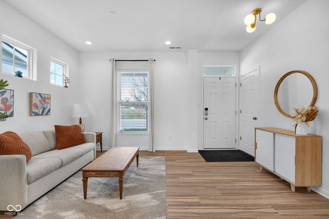 2921 Bolton Square Boulevard, Indianapolis, IN 46222