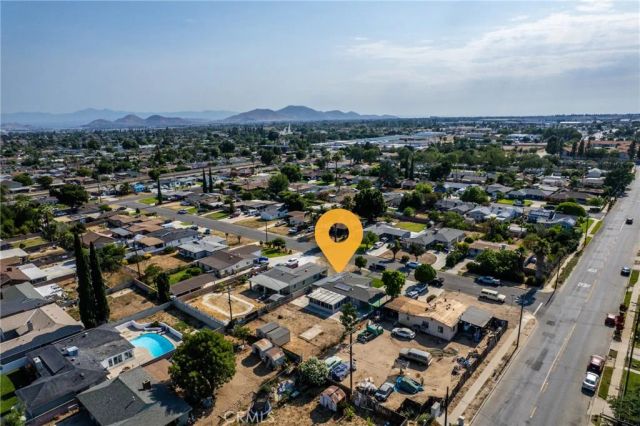 109 S Joyce Avenue, Rialto, CA 92376