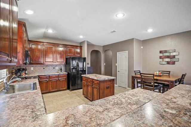 4516 Remuda Lane, Denton, TX 76226