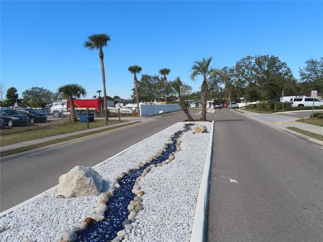 35127 DANNY DRIVE, Zephyrhills, FL 33541