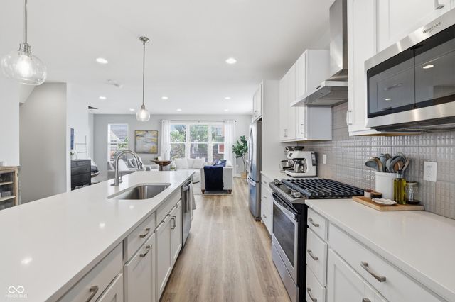 465 E 19th Street, Indianapolis, IN 46202