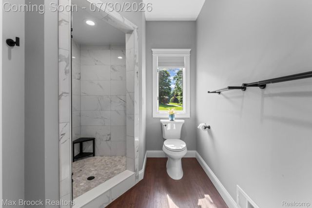 6827 Strawberry Lane, Independence Charter Township, MI 48348