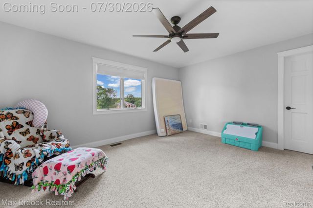 6827 Strawberry Lane, Independence Charter Township, MI 48348