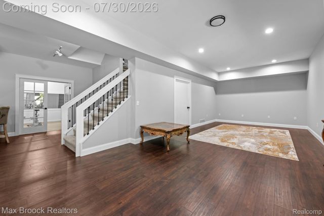 6827 Strawberry Lane, Independence Charter Township, MI 48348