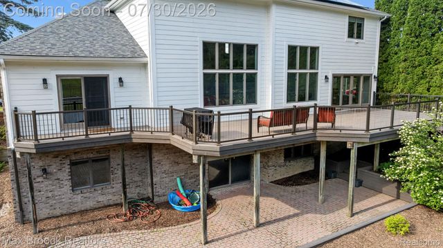6827 Strawberry Lane, Independence Charter Township, MI 48348