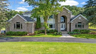 6827 Strawberry Lane, Independence Charter Township, MI 48348