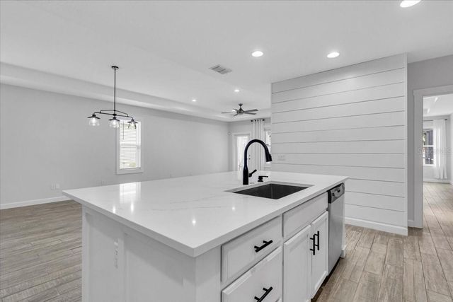 11790 FOREST PARK CIRCLE, Bradenton, FL 34211