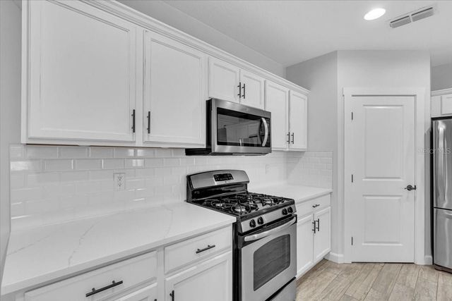 11790 FOREST PARK CIRCLE, Bradenton, FL 34211